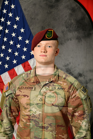 Alexander-Miles-00224