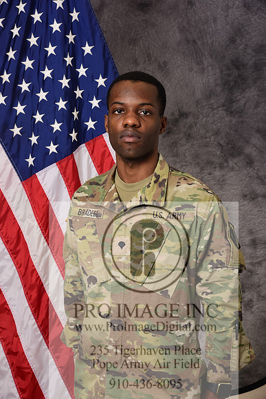 BRADLEY-DSC_4529-00006